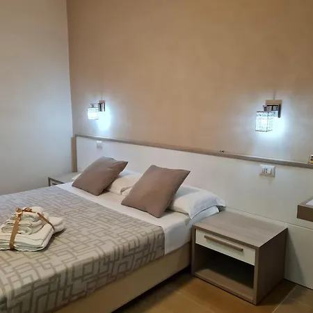 La Casa Di Martina Apartment *